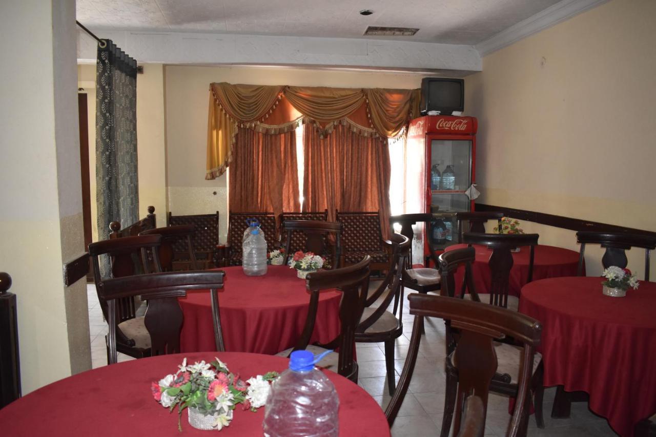 Hotel Regent Rawalpindi Bagian luar foto