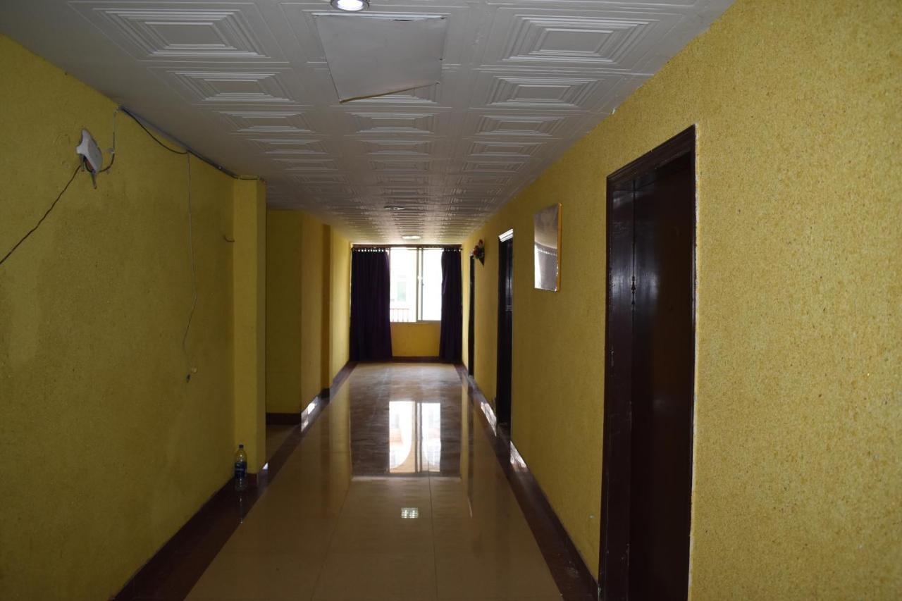 Hotel Regent Rawalpindi Bagian luar foto