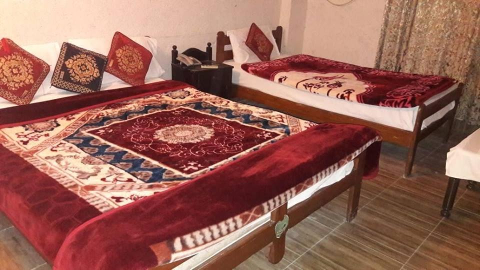 Hotel Regent Rawalpindi Bagian luar foto